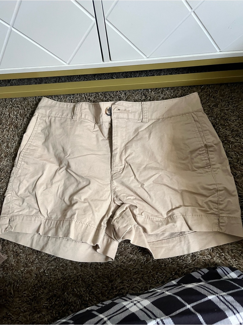 Old Navy Khaki Flat-Front Men's Shorts